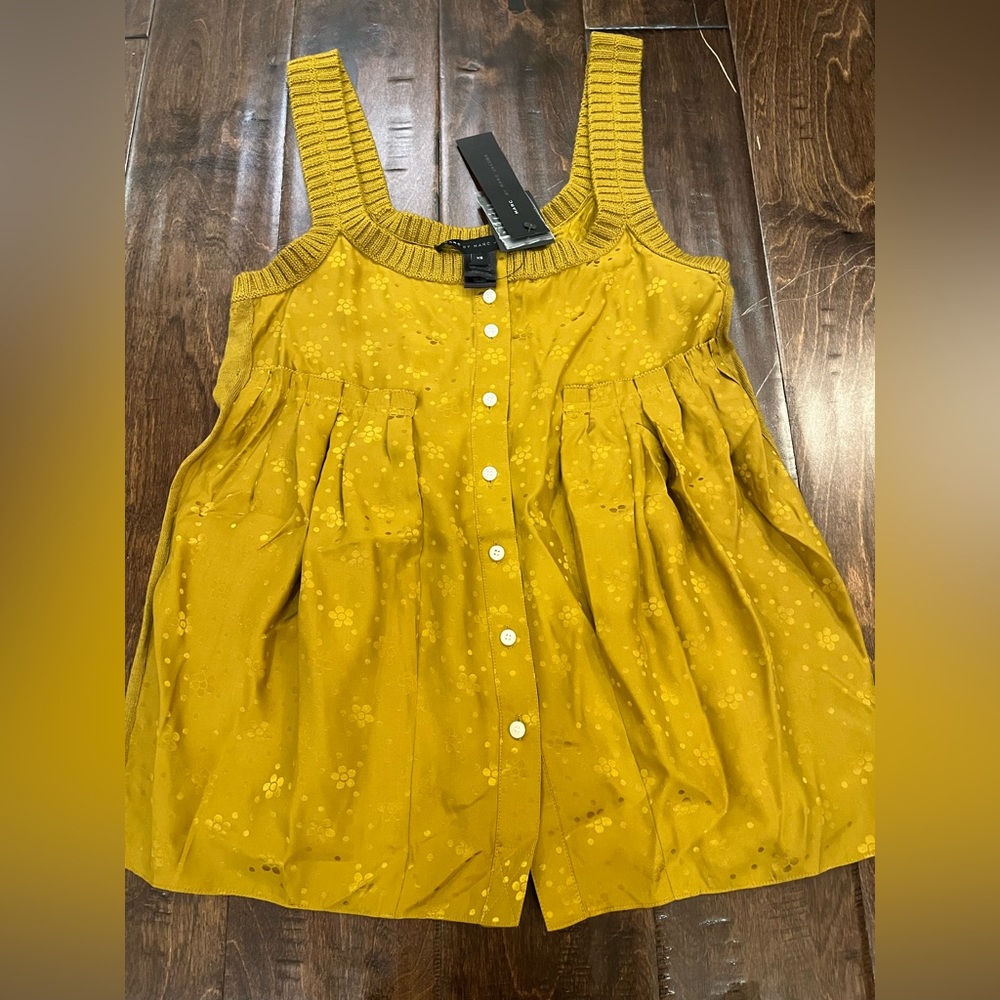 Marc by Marc Jacobs Golden Yellow Silk Top size XS NWT